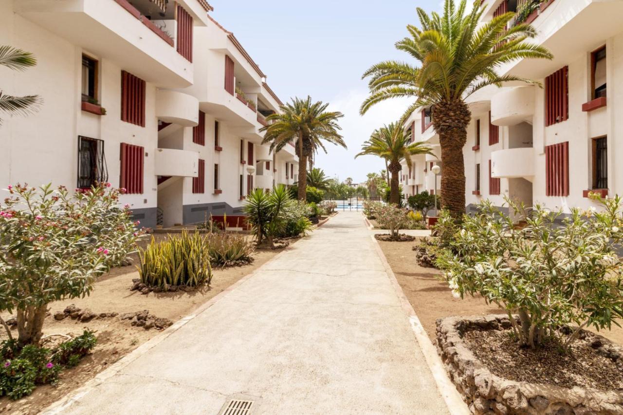 Homeforguest New Modern Apartment With Pool Arona  Bagian luar foto
